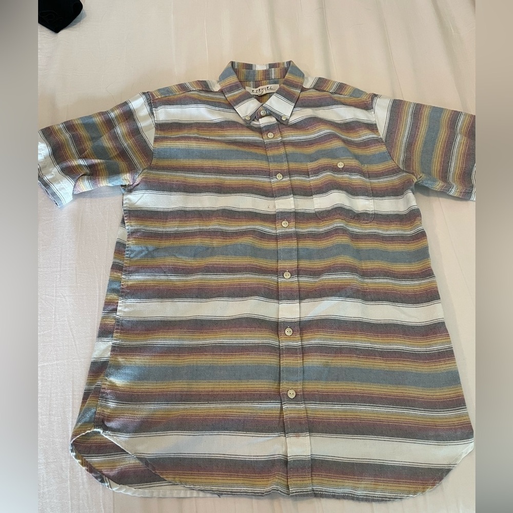 Ezekiel Button Down good used condition Size M men’s OBO small stains see pics